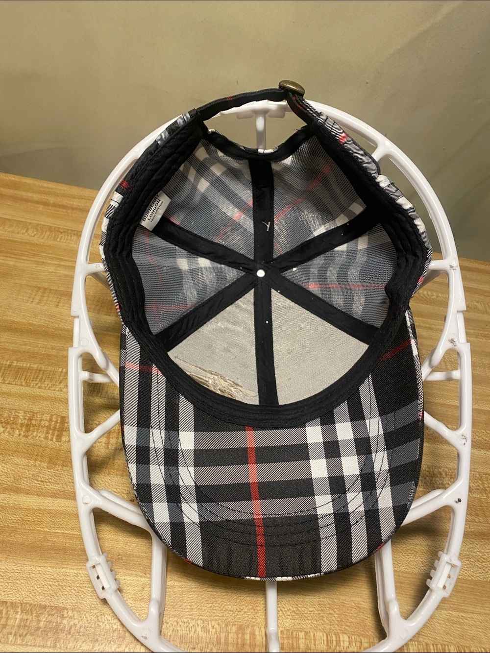 Burberry London Baseball Cap Check Gold Prorsum Knight Unisex O/S NWT - Picture 4 of 7